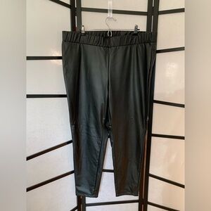 Ava & Viv Black Pull On Pleather Pants ~ Size 2X ~ Soft Inside ~ 29" Inseam